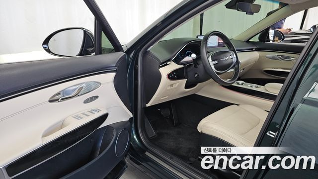 Genesis GV70 2.2 Diesel 2WD 2022 — фото 10