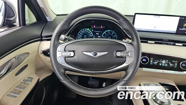 Genesis GV70 2.2 Diesel 2WD 2022 — фото 13
