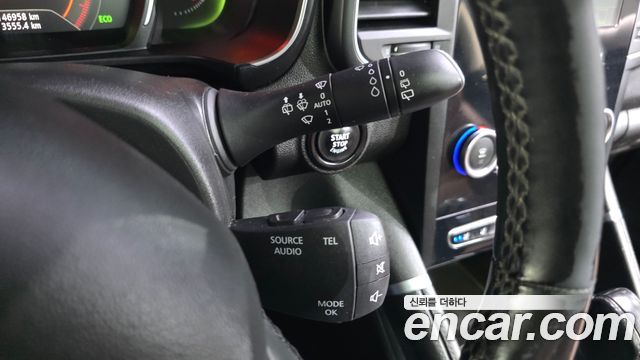 Renault Korea QM6 Diesel 2WD RE Signature 2017 — фото 18