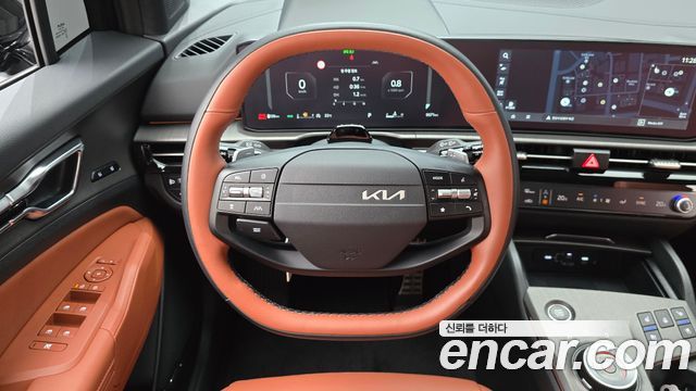 Kia Sportage (V) Gasoline 1.6 Turbo 2WD Signature X Line 2026 — фото 12