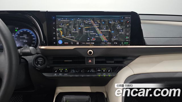 Toyota Crown Crossover 2.5 4WD Hybrid 2026 — фото 14