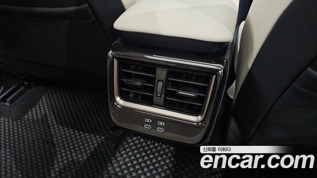 Toyota Crown Crossover 2.5 4WD Hybrid 2026 — фото 30