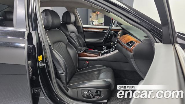 Genesis EQ900 5.0 GDI AWD Prestige 2016 — фото 11