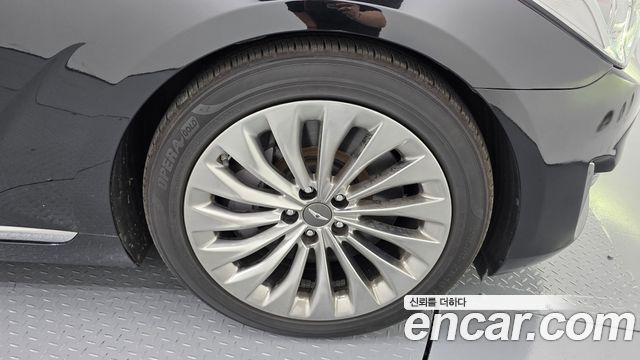 Genesis EQ900 5.0 GDI AWD Prestige 2016 — фото 21
