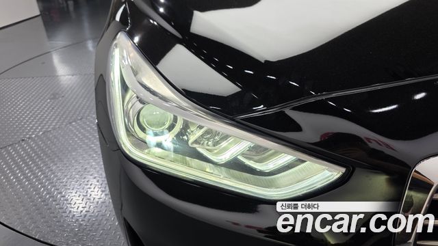 Genesis EQ900 5.0 GDI AWD Prestige 2016 — фото 22