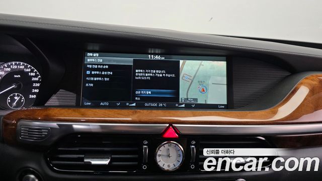 Genesis EQ900 5.0 GDI AWD Prestige 2016 — фото 27
