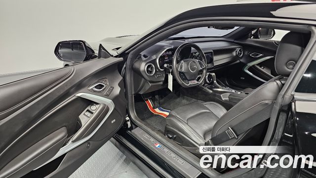 Chevrolet Camaro SS 6.2 V8 2019 — фото 10