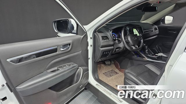 Renault Korea QM6 Diesel 2WD RE Signature 2017 — фото 10