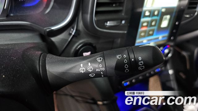 Renault Korea QM6 Diesel 2WD RE Signature 2017 — фото 14