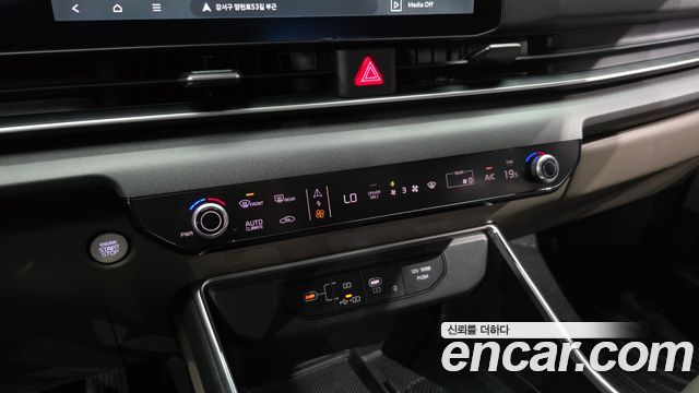 Kia Carnival (IV) HEV 7seater Nobless 2024 — фото 17