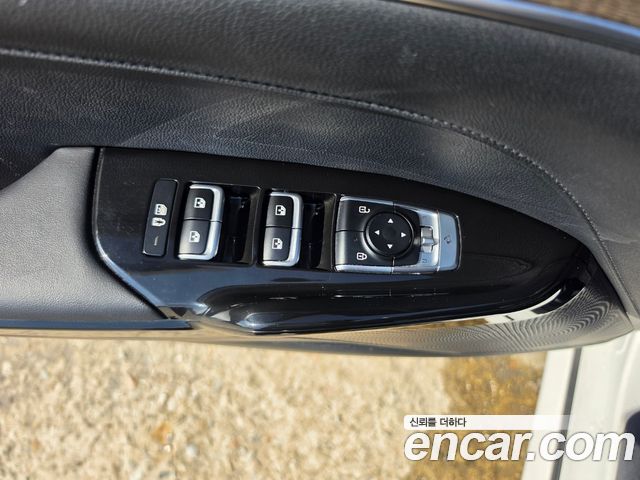 Kia K5 (III) 2.0 Noblesse 2023 — фото 17