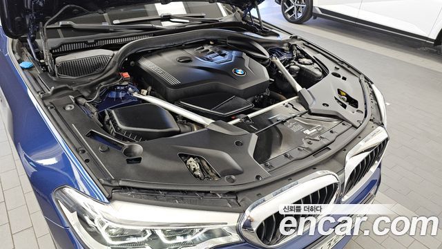 BMW 5 Series (G30) 530i xDrive M Sport Package Plus 2020 — фото 6