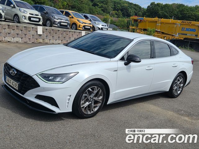 Hyundai Sonata (DN8) 1.6 Turbo Premium Plus 2022 — фото 2