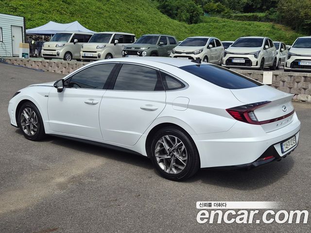 Hyundai Sonata (DN8) 1.6 Turbo Premium Plus 2022 — фото 4