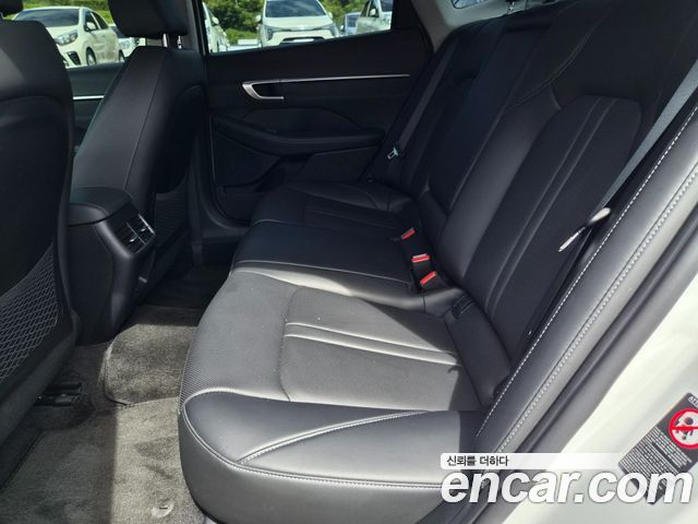 Hyundai Sonata (DN8) 1.6 Turbo Premium Plus 2022 — фото 23