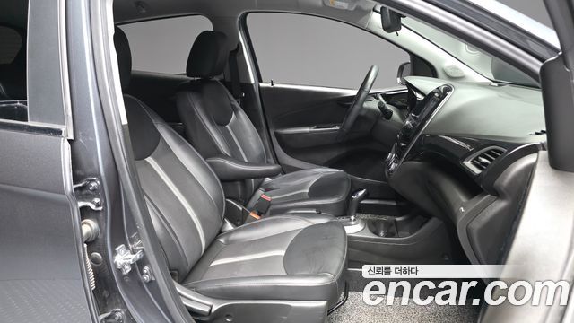 Chevrolet Spark Premier 2019 — фото 11