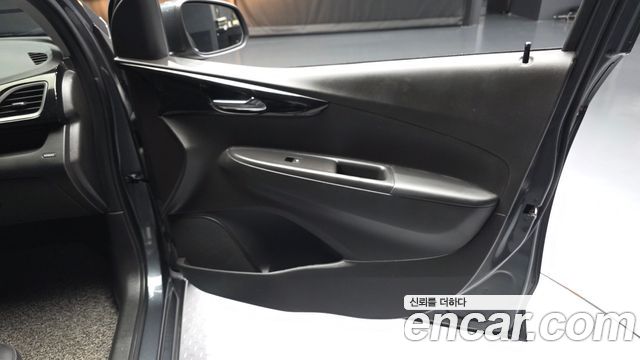 Chevrolet Spark Premier 2019 — фото 24