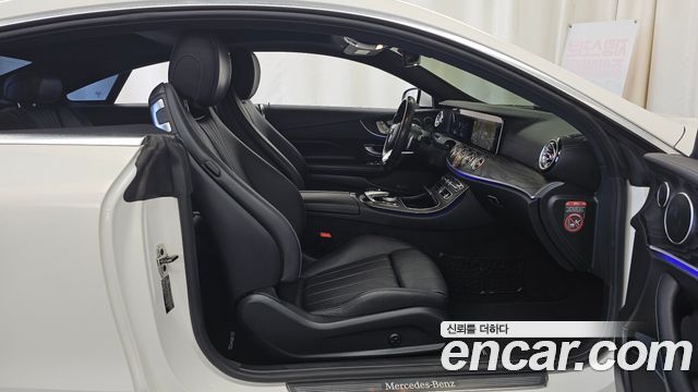 Mercedes-Benz E-Class (W213) E220d Coupe 2019 — фото 15