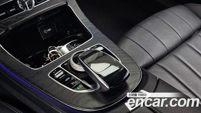 Mercedes-Benz E-Class (W213) E220d Coupe 2019 — фото 22