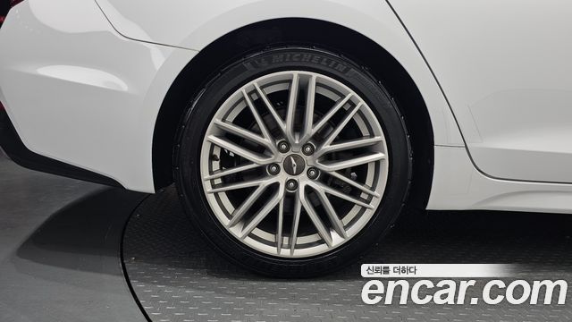Genesis G70 2.0T AWD Elite 2019 — фото 5