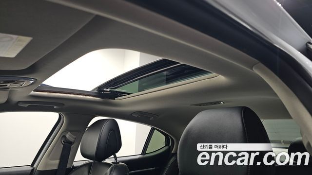 Genesis G70 2.0T AWD Elite 2019 — фото 19