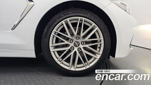 Genesis G70 2.0T AWD Elite 2019 — фото 21