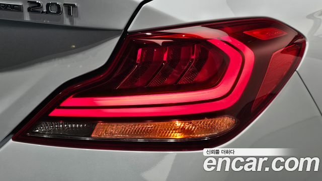 Genesis G70 2.0T AWD Elite 2019 — фото 23
