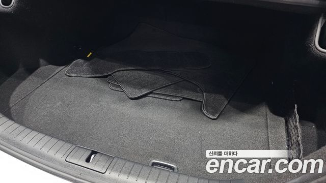 Genesis G70 2.0T AWD Elite 2019 — фото 27