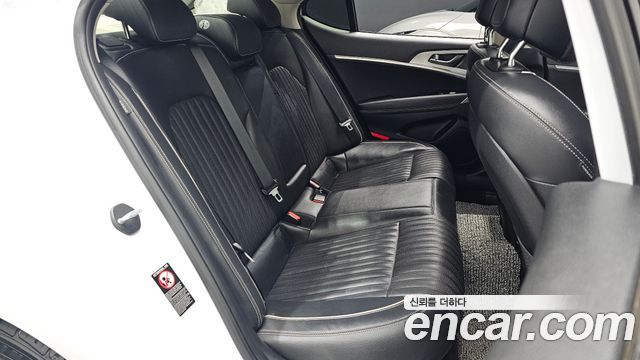 Genesis G70 2.0T AWD Elite 2019 — фото 29