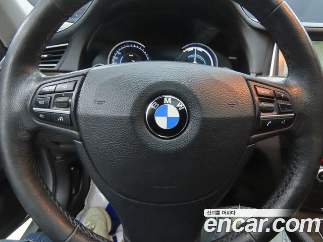 BMW 7 Series (F01) 740Li 2013 — фото 18
