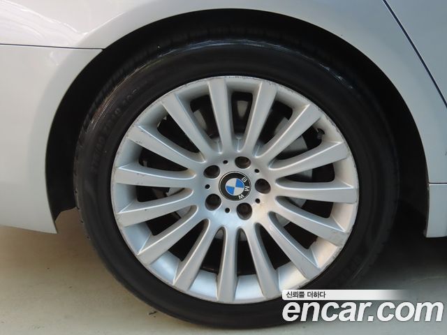 BMW 7 Series (F01) 740Li 2013 — фото 24