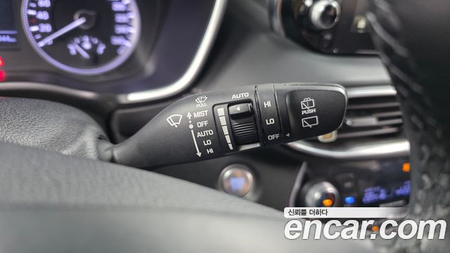 Hyundai Santa Fe (TM) Diesel 2,0 4WD Prestige 2020 — фото 20