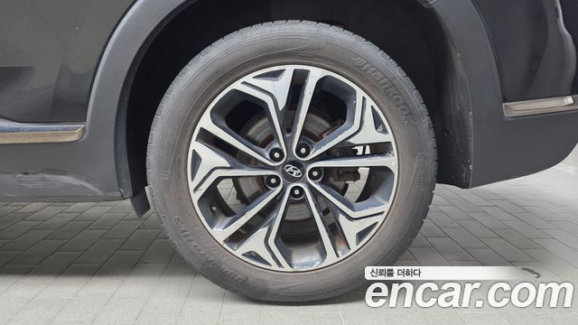 Hyundai Santa Fe (TM) Diesel 2,0 4WD Prestige 2020 — фото 21
