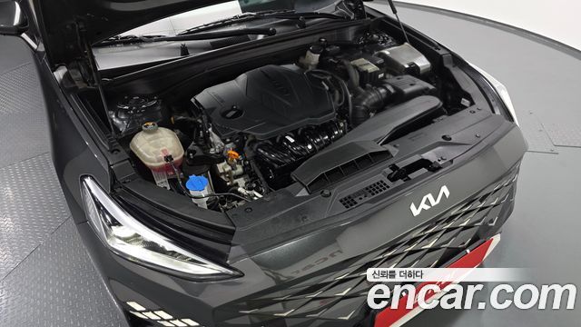 Kia K8 2.5 Gasoline 2WD Noblesse 2022 — фото 6