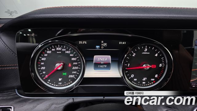 Mercedes-Benz E-Class (W213) E220d Cabriolet 2018 — фото 8