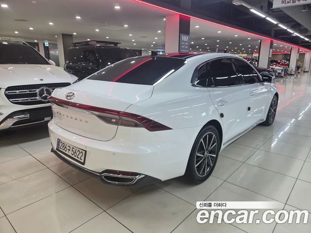 Hyundai Grandeur (IG) 2.5 Le Blanc 2023 — фото 2