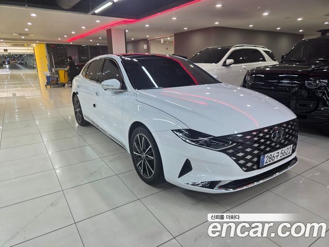 Hyundai Grandeur (IG) 2.5 Le Blanc 2023 — фото 21