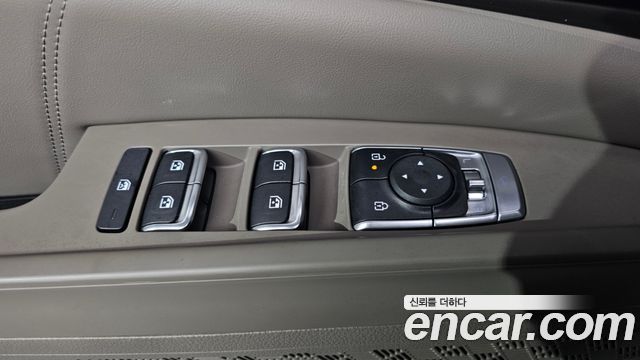 Kia Carnival (IV) Gasoline 9 Seater X Line 2026 — фото 31