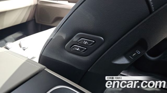 Kia Carnival (IV) Gasoline 9 Seater X Line 2026 — фото 33