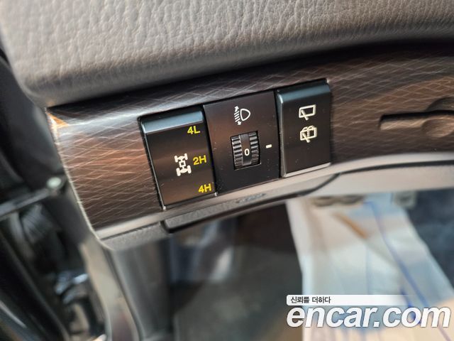 KG Mobility (SsangYong) Korando Turismo 4WD TX 9-seater 2018 — фото 10