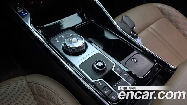 Kia Sorento (IV) Gasoline 2.5T 2WD Gravity 2024 — фото 9