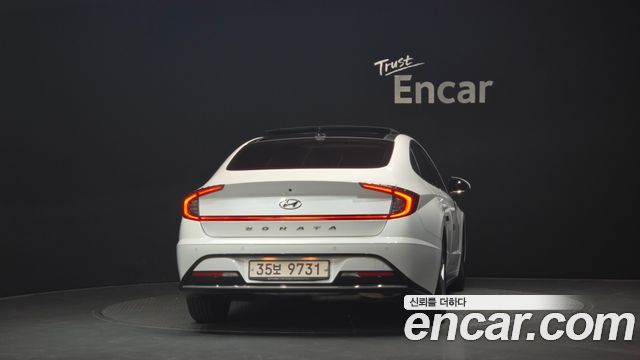 Hyundai Sonata (DN8) 2.0 Premium Family 2020 — фото 4