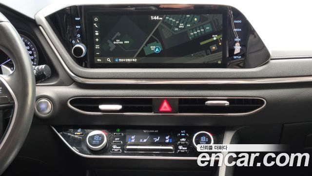 Hyundai Sonata (DN8) 2.0 Premium Family 2020 — фото 14