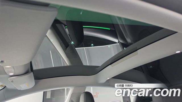 Tesla Model 3 RWD 2024 — фото 18