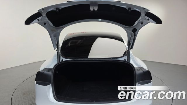 Tesla Model 3 RWD 2024 — фото 20