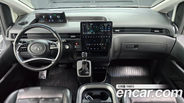 Hyundai Staria Cargo 5-Seater Modern 2023 — фото 7