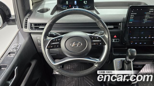 Hyundai Staria Cargo 5-Seater Modern 2023 — фото 13