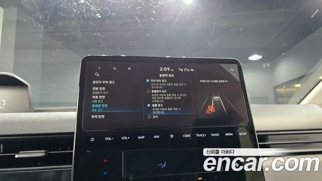 Hyundai Staria Cargo 5-Seater Modern 2023 — фото 17