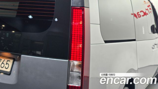 Hyundai Staria Cargo 5-Seater Modern 2023 — фото 23