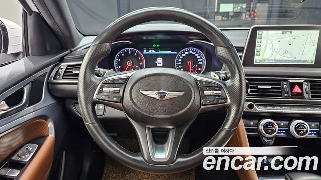 Genesis G70 2.0T AWD Supreme 2018 — фото 13